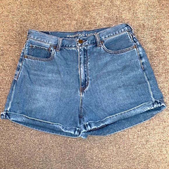 American Eagle Shorts - Picture 1 of 9